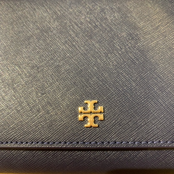 💗Tory Burch Emerson chain wallet navy Robinson - Picture 4 of 8